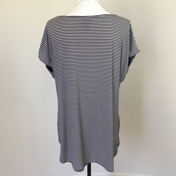 Black and White Striped Scoop Neck Top - Picture 3 of 7